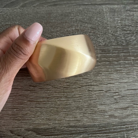 Revolve bangle - Picture 3 of 5